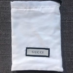 GUCCI Pouch